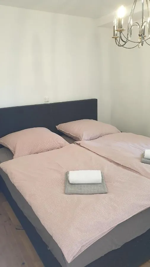 Apartment Exclusives Top-Apartment In Traumhafter Aussichtslage Wlan Kostenfrei Schofweg